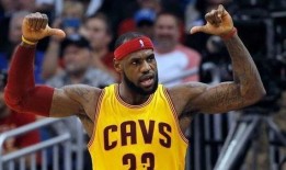 皇马转会爆料詹姆斯视频,揭秘转会背后的精彩瞬间